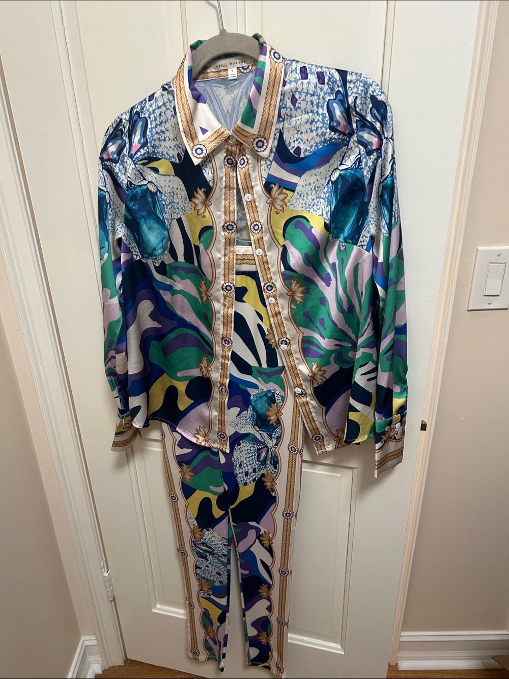 Colorful Tropical Print Satin Blouse and Pants Set - Green Blue Purple